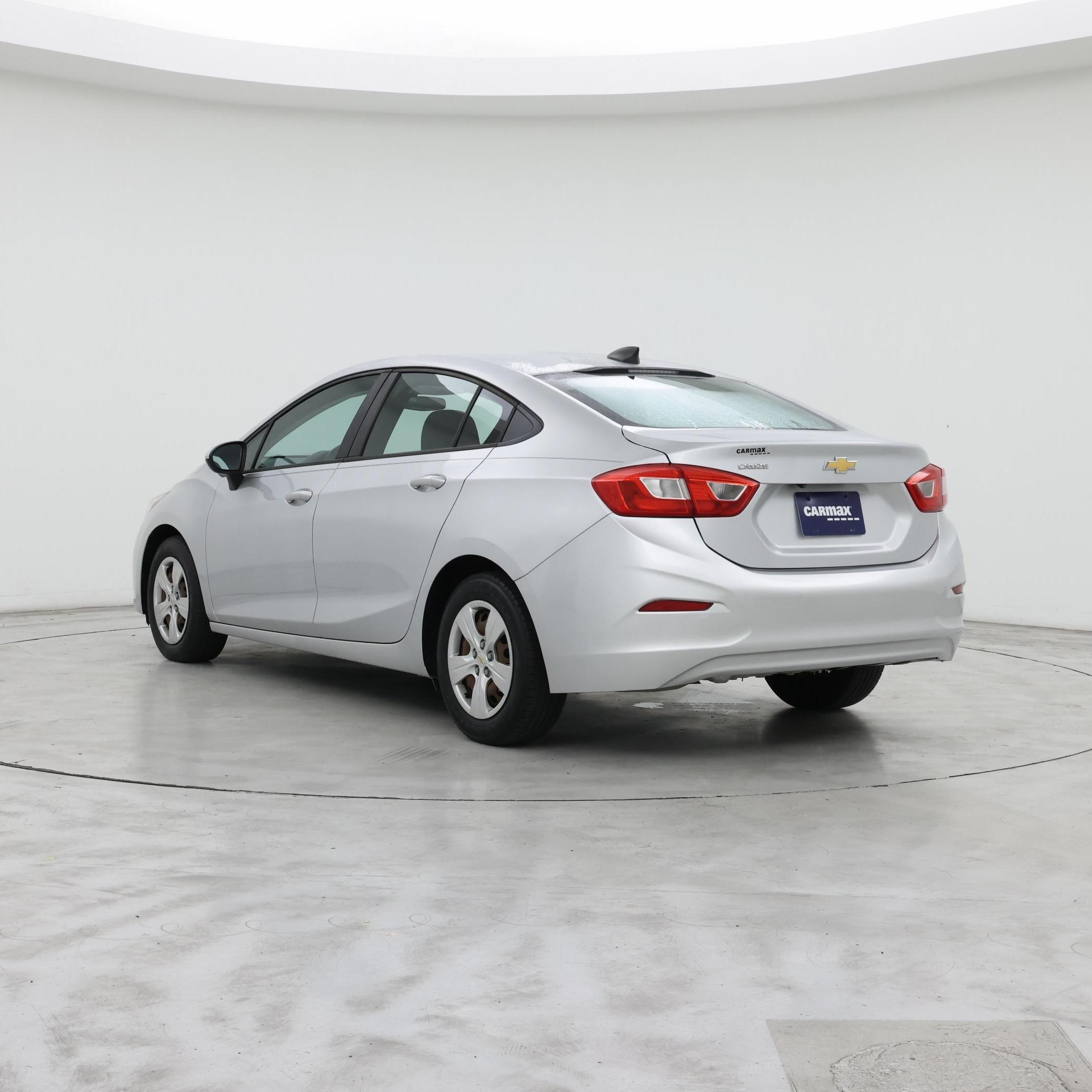 Thumbnail: 2016 Chevrolet Cruze - 2