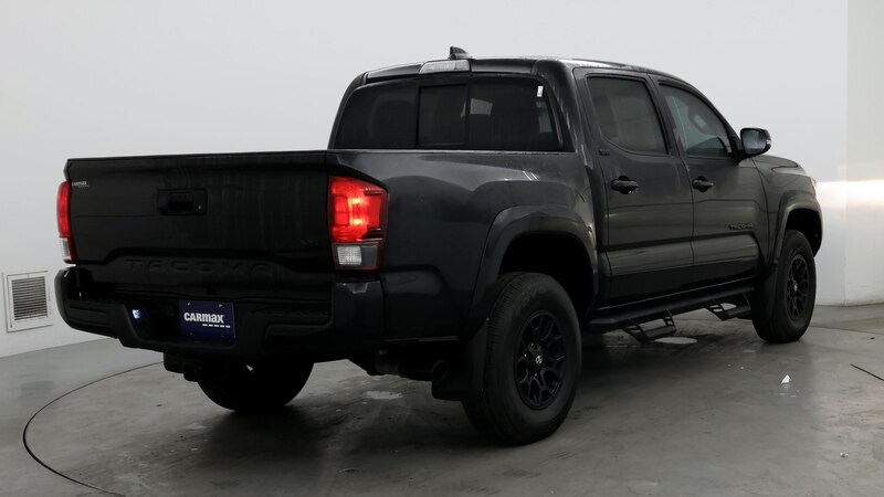 2022 Toyota Tacoma SR5 8