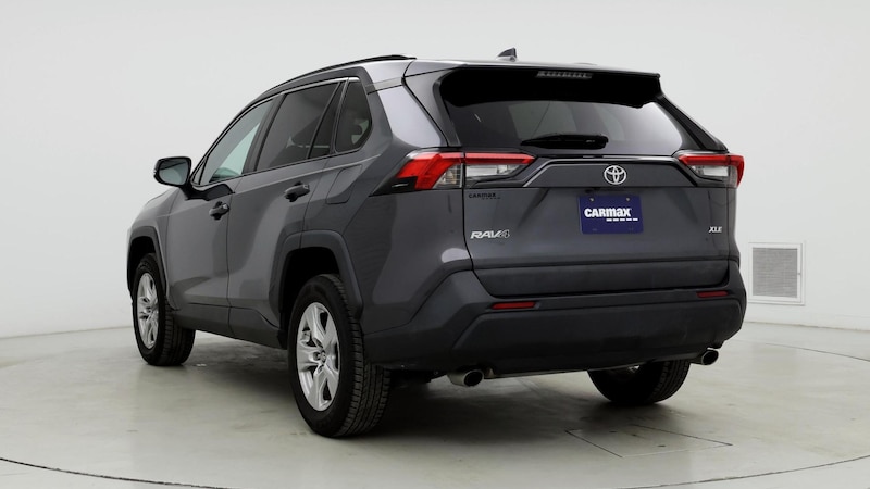 2021 Toyota RAV4 XLE 2