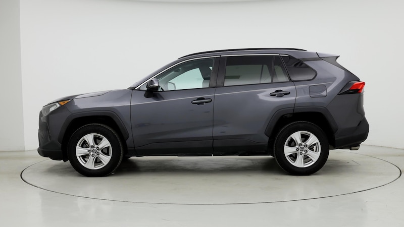 2021 Toyota RAV4 XLE 3