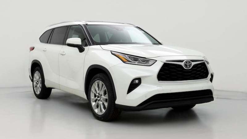 2020 Toyota Highlander Limited Hero Image