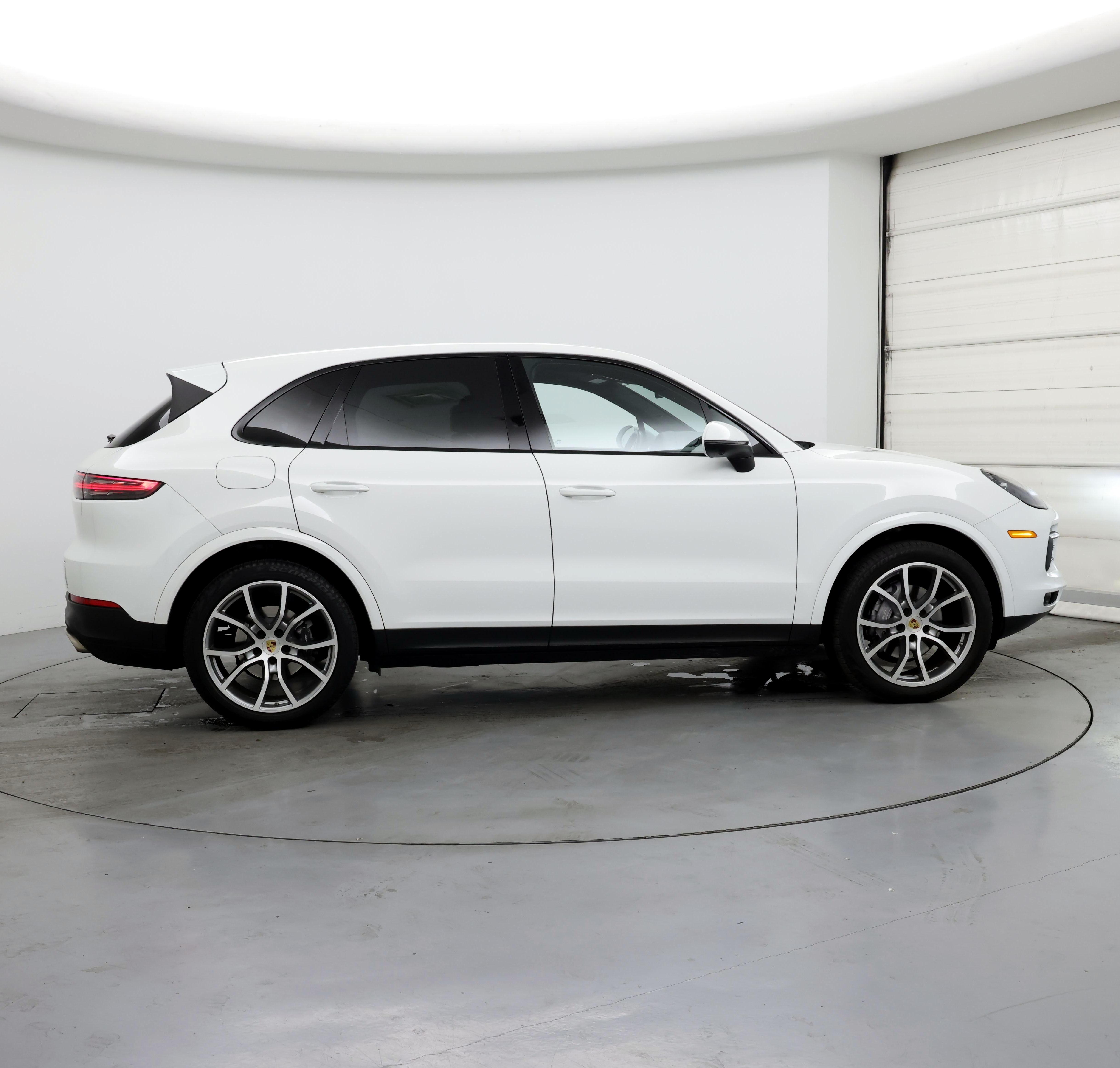 Thumbnail: 2019 Porsche Cayenne - 7