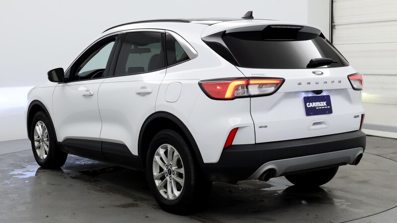 2022 Ford Escape SE 2