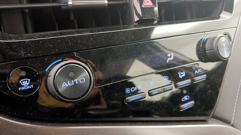 2021 Toyota Camry XSE 16