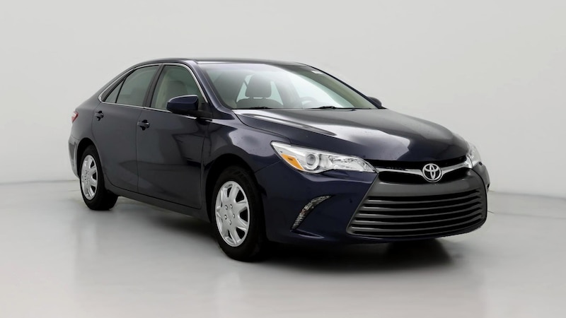 2015 Toyota Camry LE Hero Image