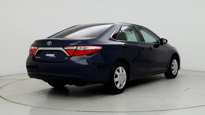 2015 Toyota Camry LE 8