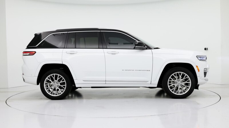 2022 Jeep Grand Cherokee Summit 7