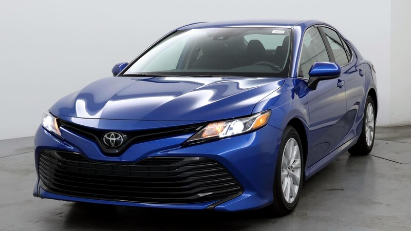 2019 Toyota Camry LE 4