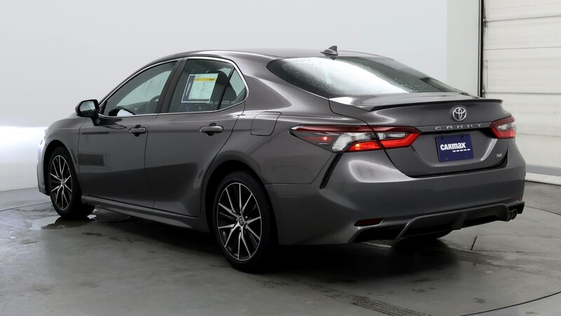 2021 Toyota Camry SE 2