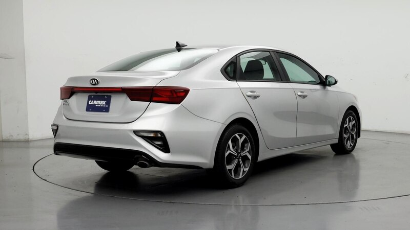 2019 Kia Forte LXS 8