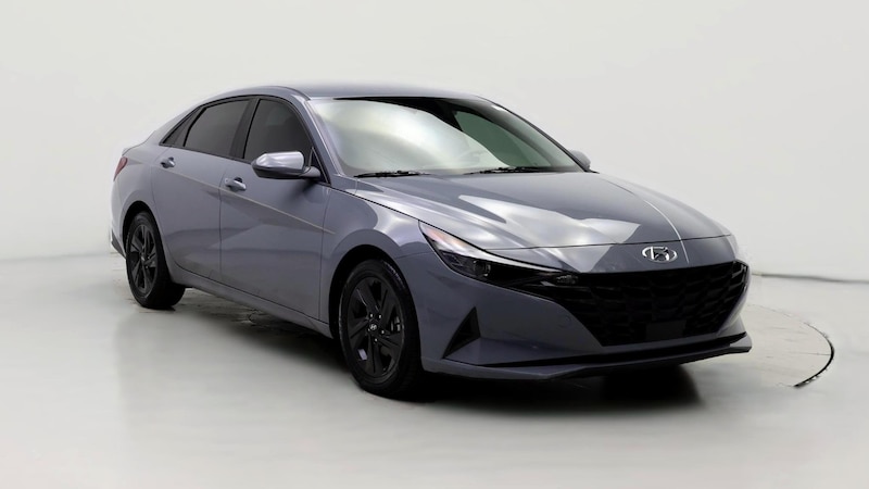 2021 Hyundai Elantra SEL Hero Image