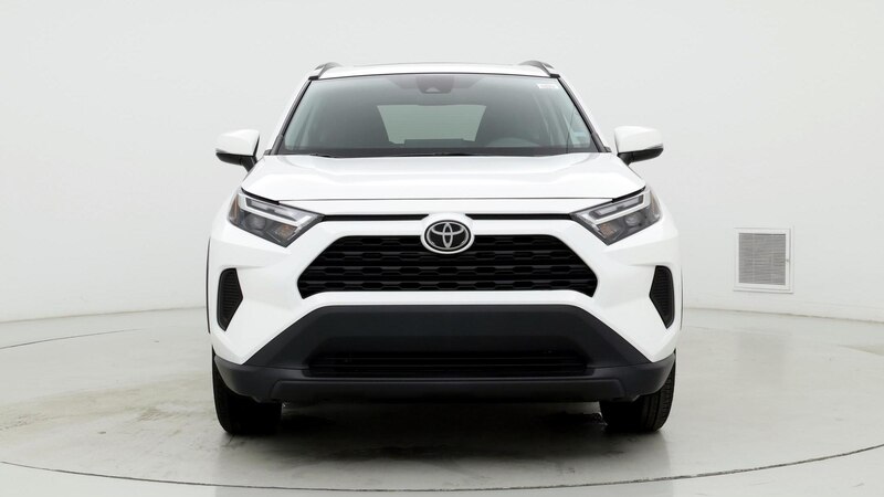 2022 Toyota RAV4 XLE 5