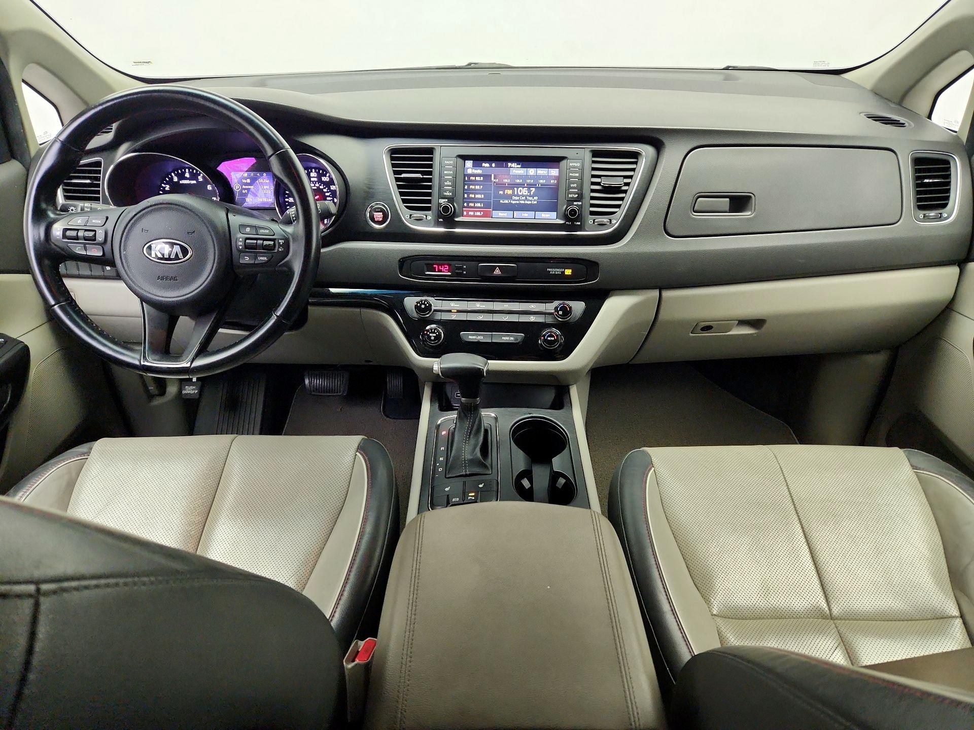 Thumbnail: 2017 Kia Sedona - 9