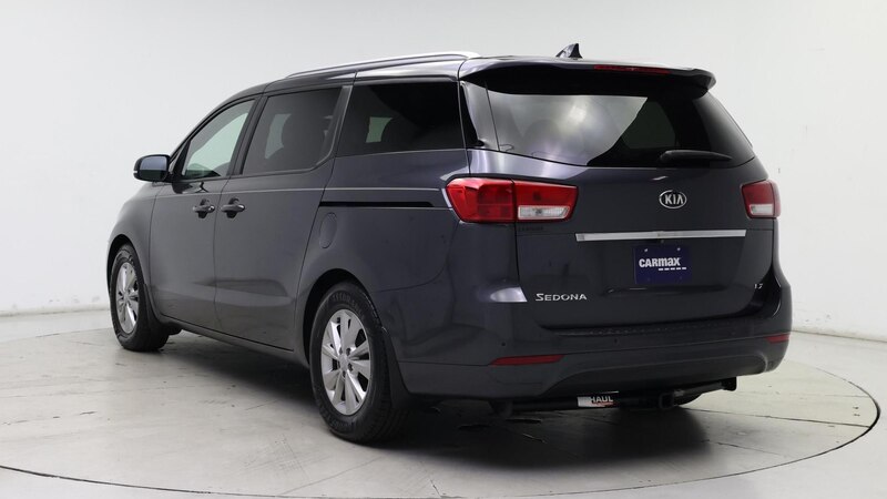 2017 Kia Sedona LX 2