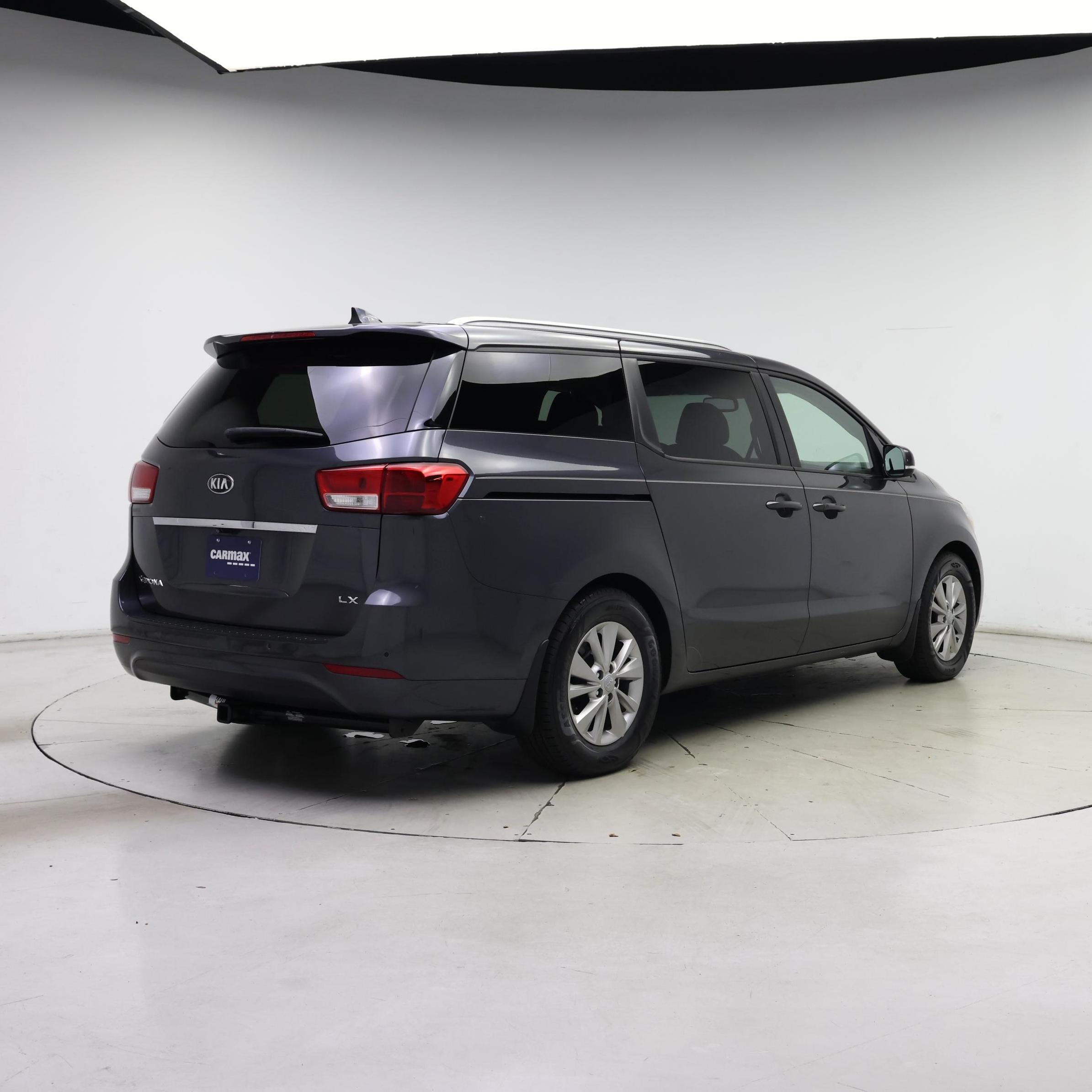 Thumbnail: 2017 Kia Sedona - 8