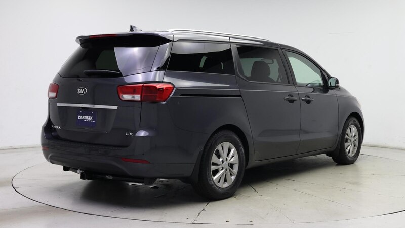 2017 Kia Sedona LX 8