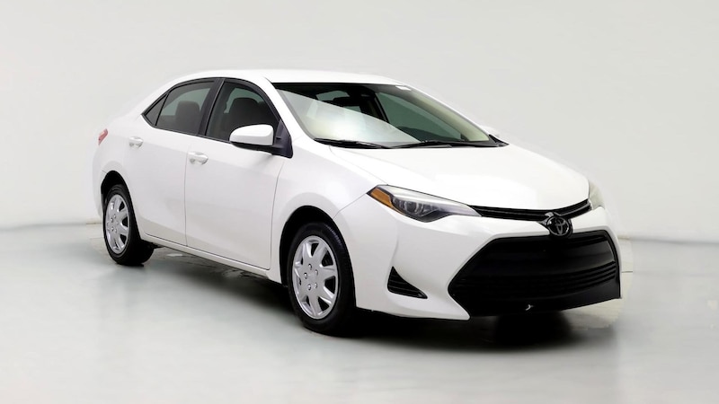 2018 Toyota Corolla LE Hero Image