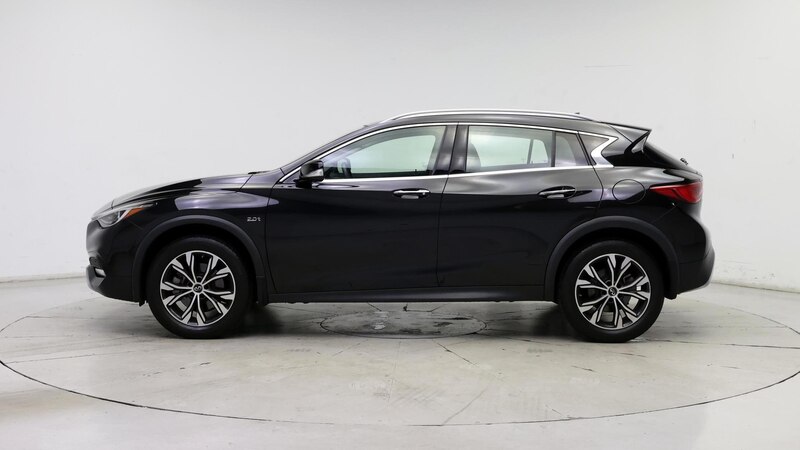 2019 INFINITI QX30 Essential 3