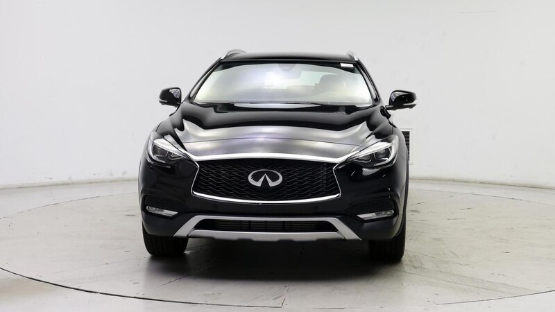 2019 INFINITI QX30 Essential 5