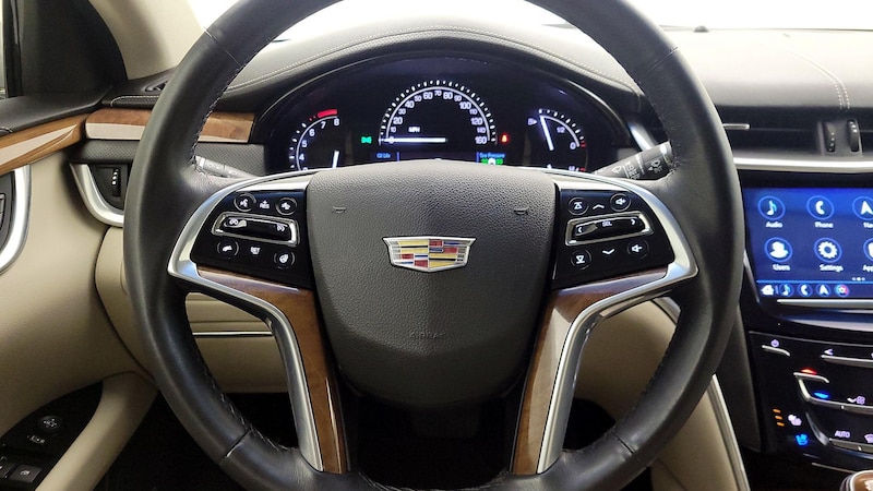 2018 Cadillac XTS Luxury 10