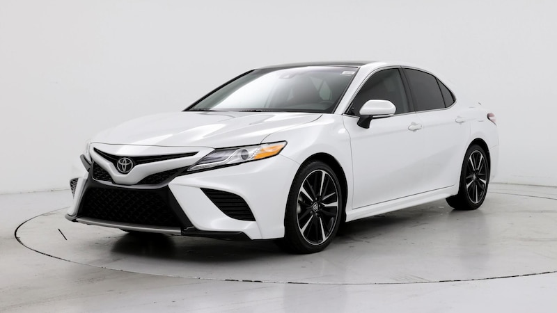 2020 Toyota Camry XSE 4