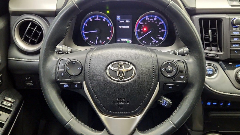 2018 Toyota RAV4 Limited 10