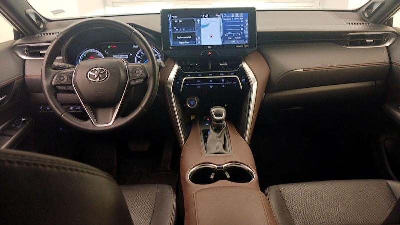 2022 Toyota Venza Limited 9