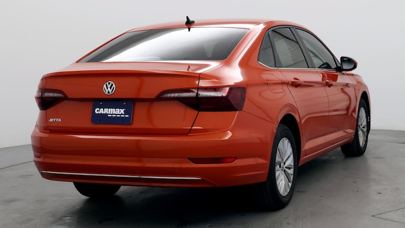 2020 Volkswagen Jetta SE 8