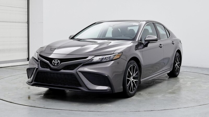 2023 Toyota Camry SE 4