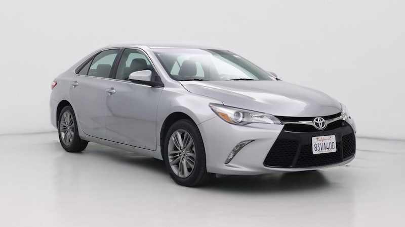 2017 Toyota Camry SE Hero Image