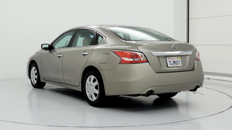 2015 Nissan Altima S 2