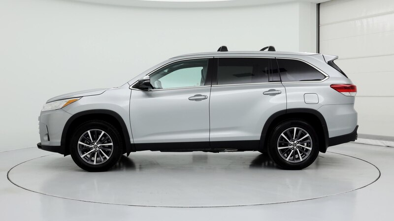 2019 Toyota Highlander XLE 3