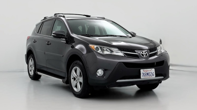 2015 Toyota RAV4 XLE Hero Image