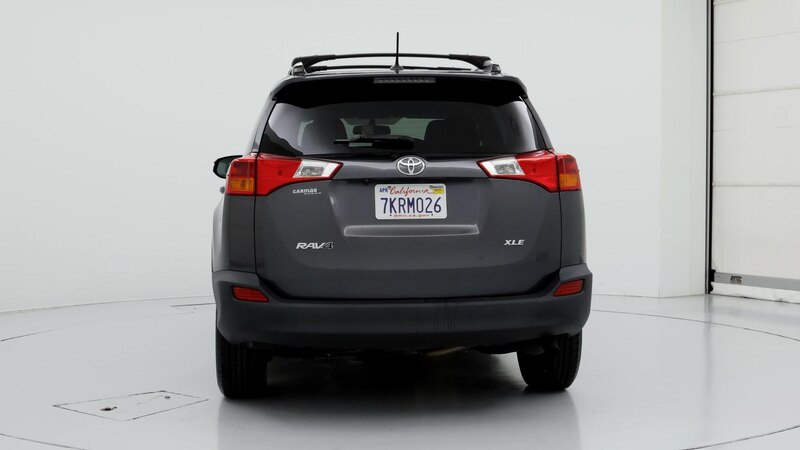 2015 Toyota RAV4 XLE 6