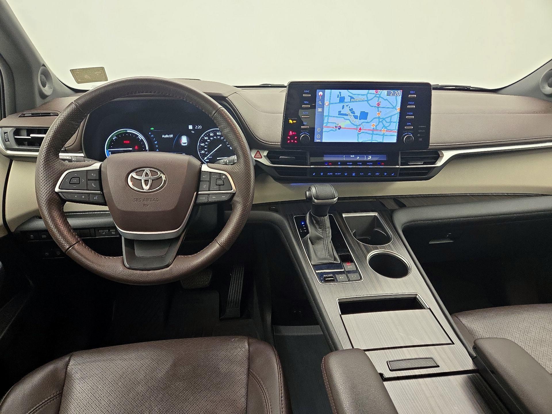 Thumbnail: 2021 Toyota Sienna - 9