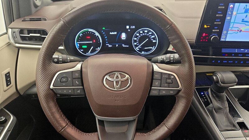 2021 Toyota Sienna Platinum 10