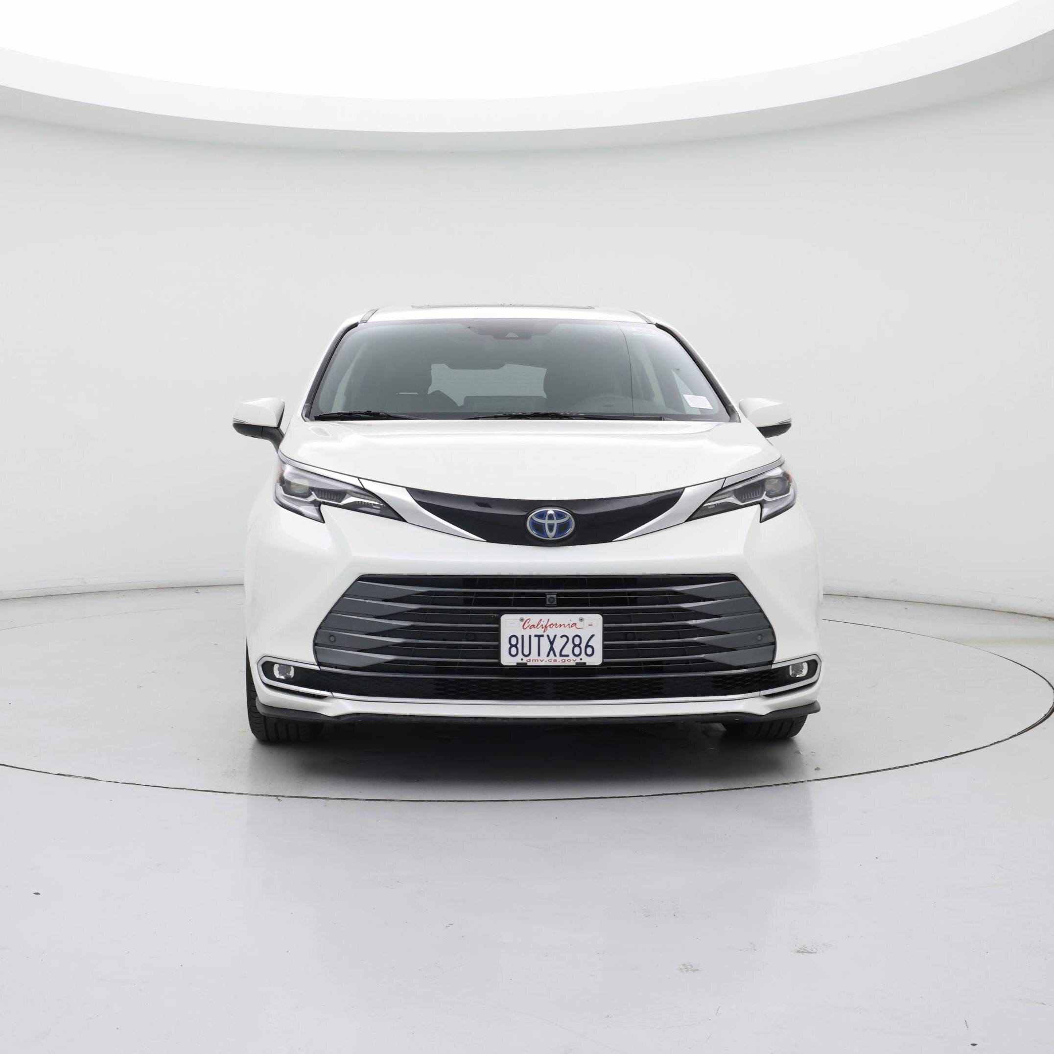Thumbnail: 2021 Toyota Sienna - 5