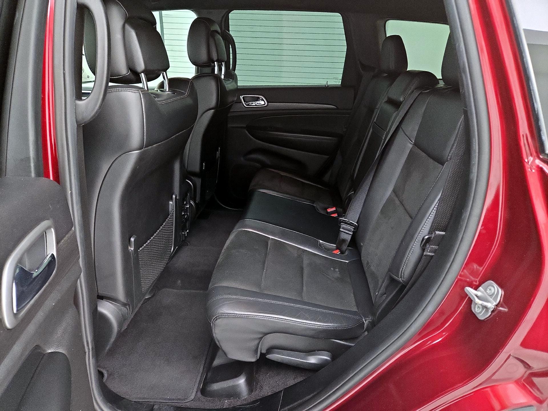 Thumbnail: 2018 Jeep Grand Cherokee - 20