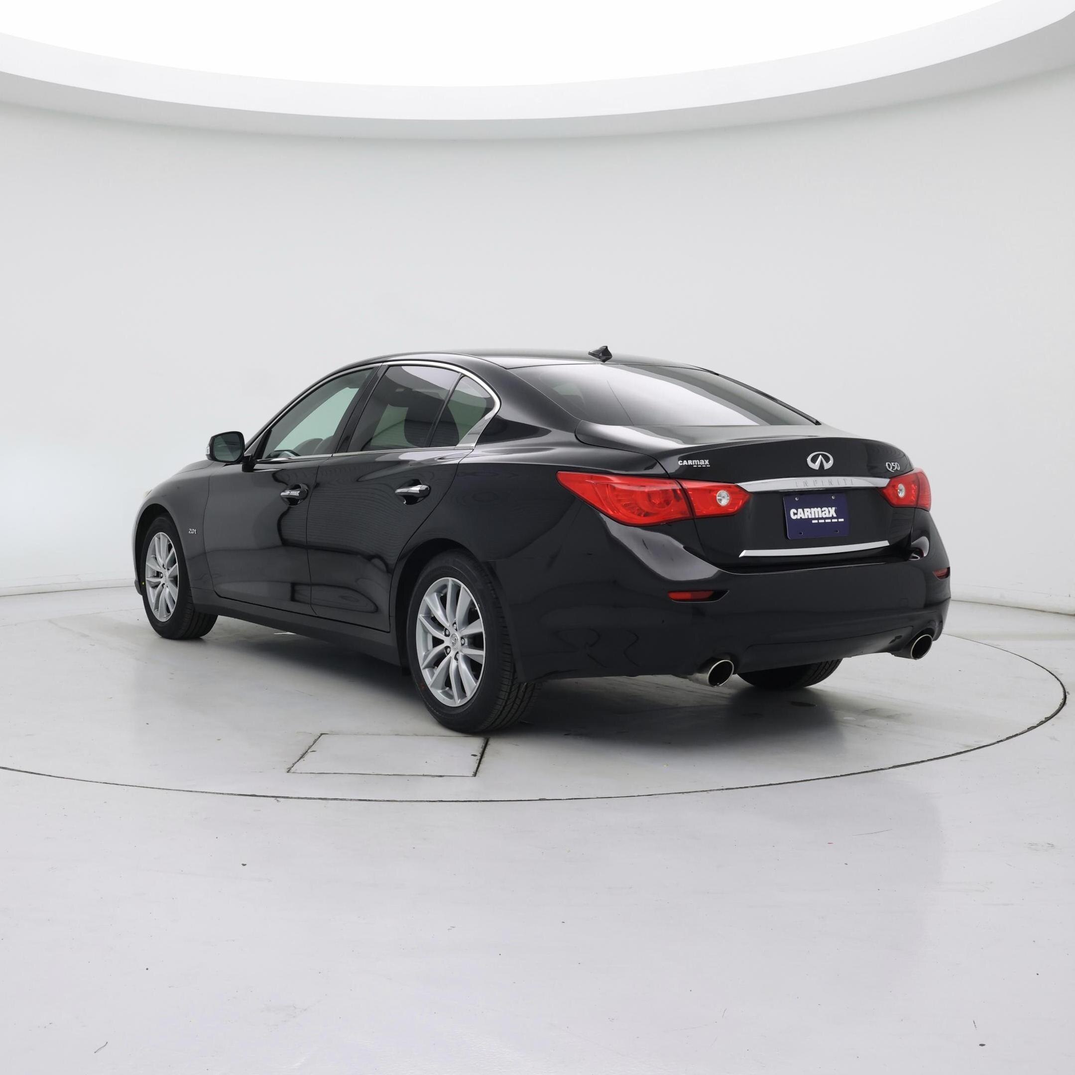 Thumbnail: 2016 INFINITI Q50 - 2