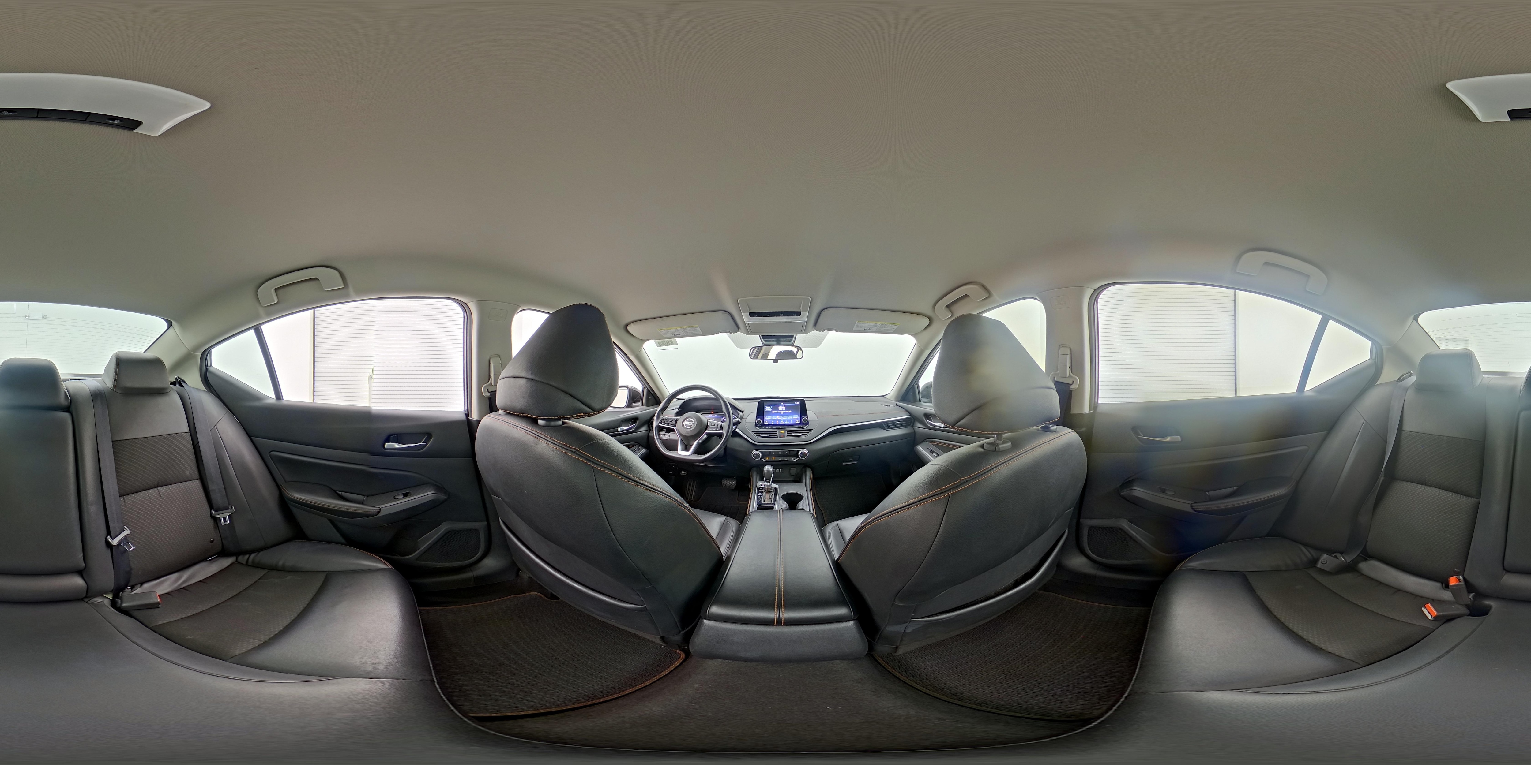 2021 Nissan Altima SR - Photo 25