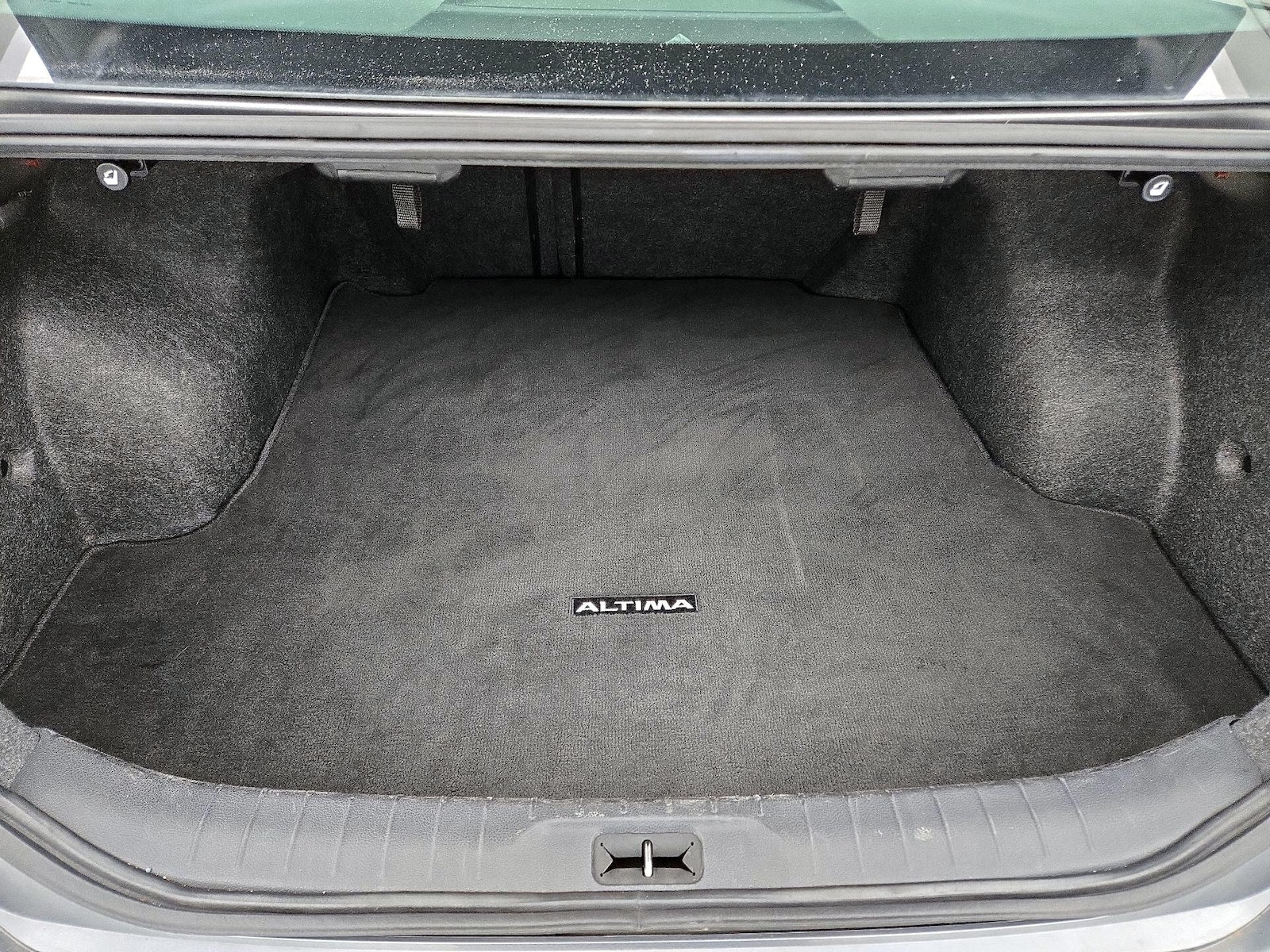 2021 Nissan Altima SR - Photo 21