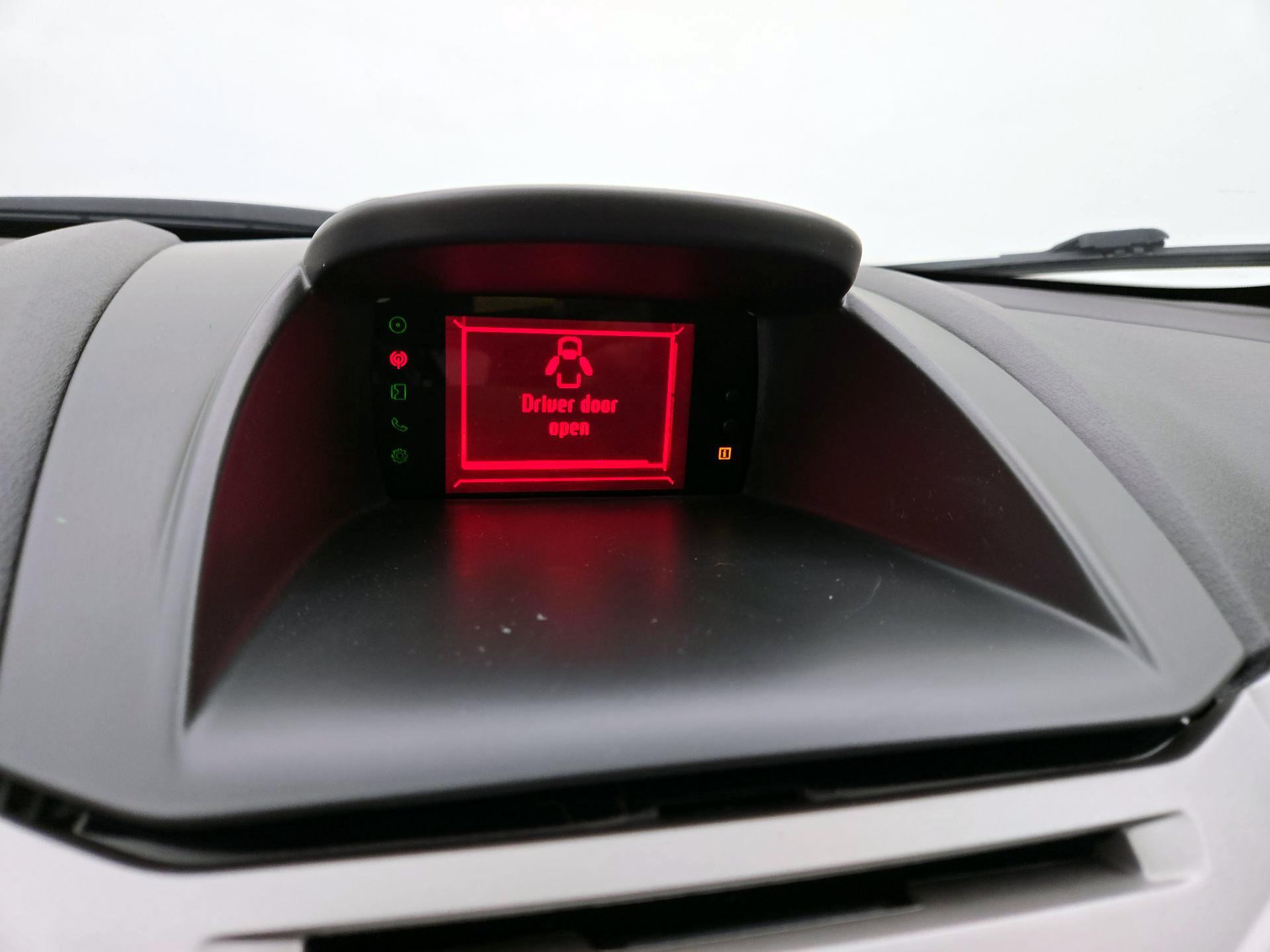 Thumbnail: 2013 Ford Fiesta - 14