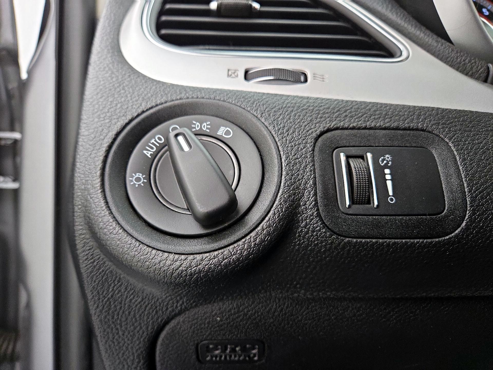 Thumbnail: 2017 Dodge Journey - 13