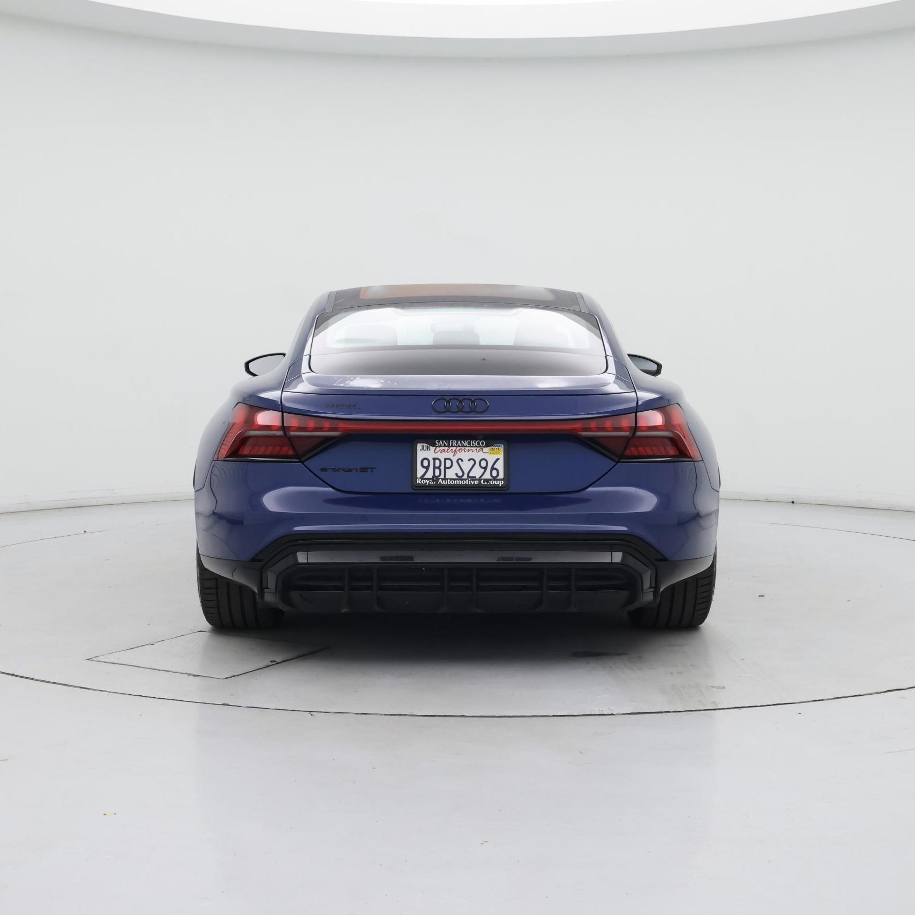 Thumbnail: 2022 Audi e-tron GT - 6
