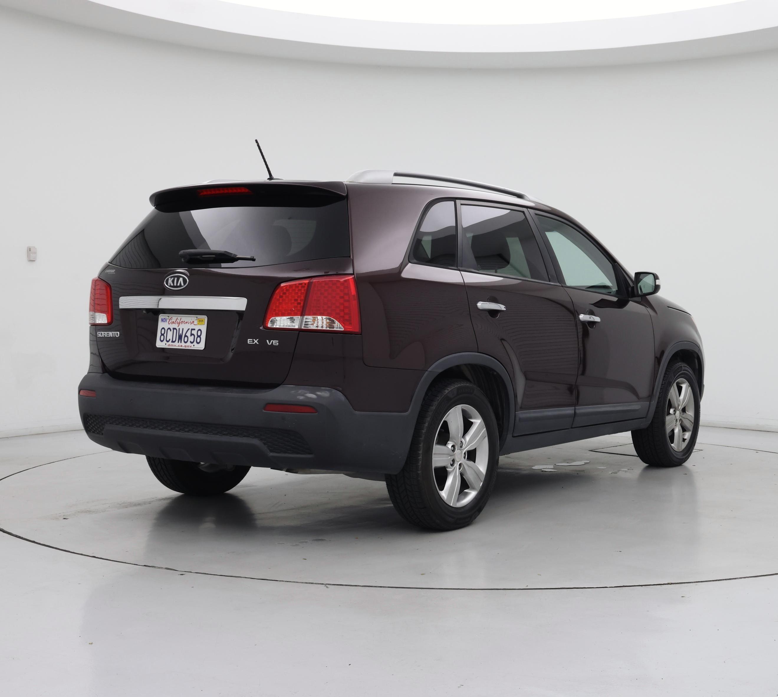 Thumbnail: 2013 Kia Sorento - 8