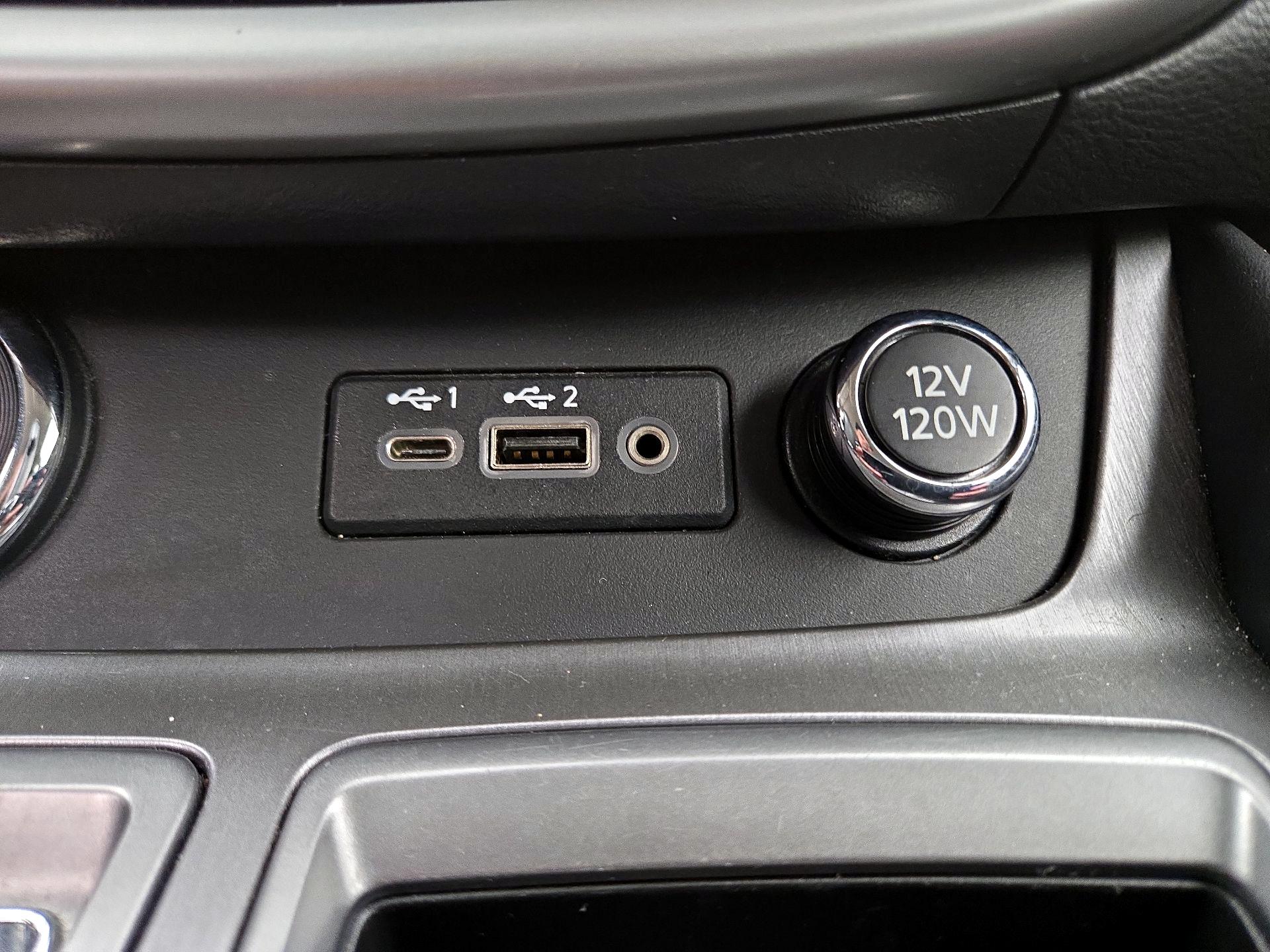 Thumbnail: 2021 Nissan Murano - 18