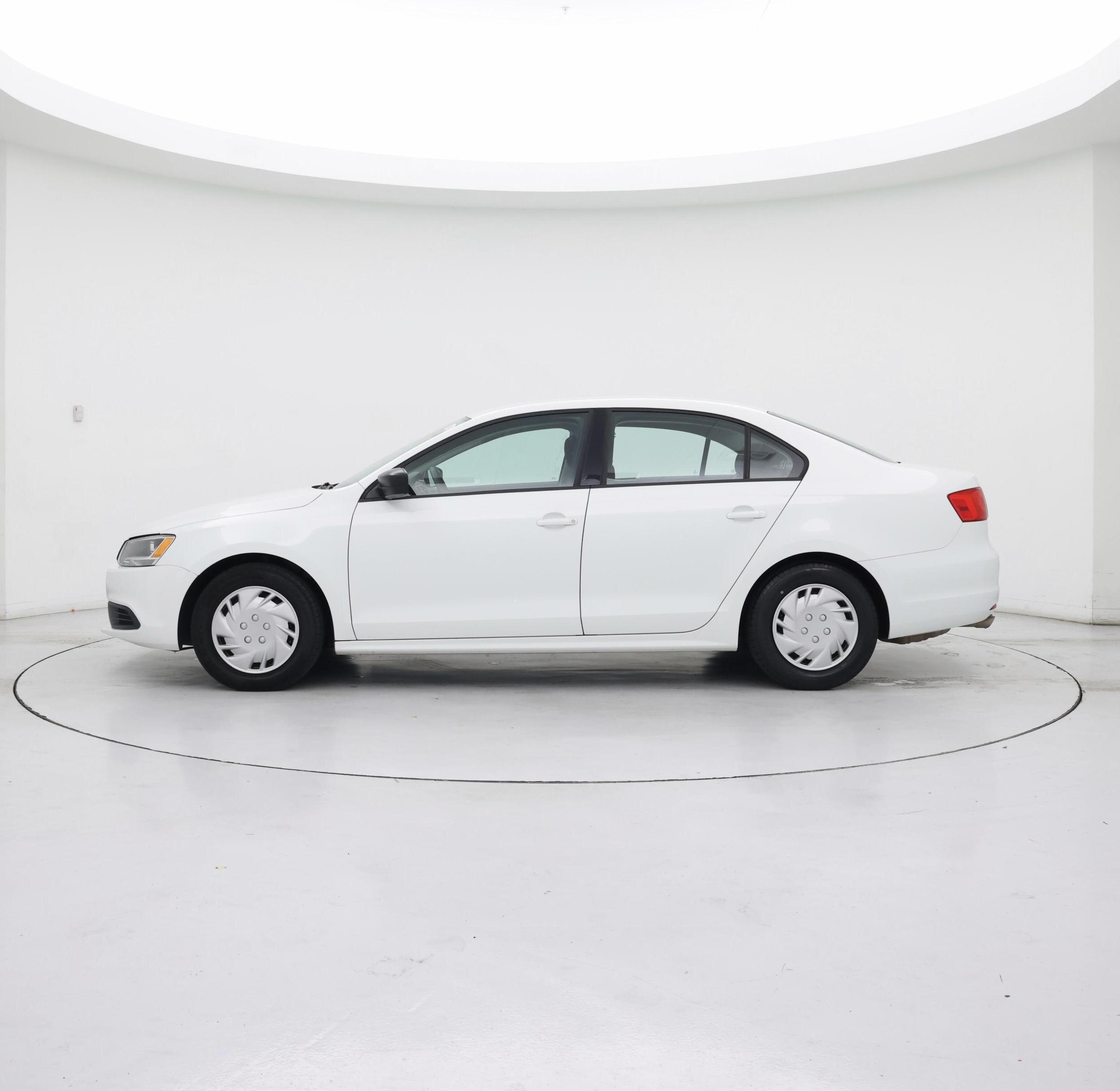Thumbnail: 2014 Volkswagen Jetta - 3
