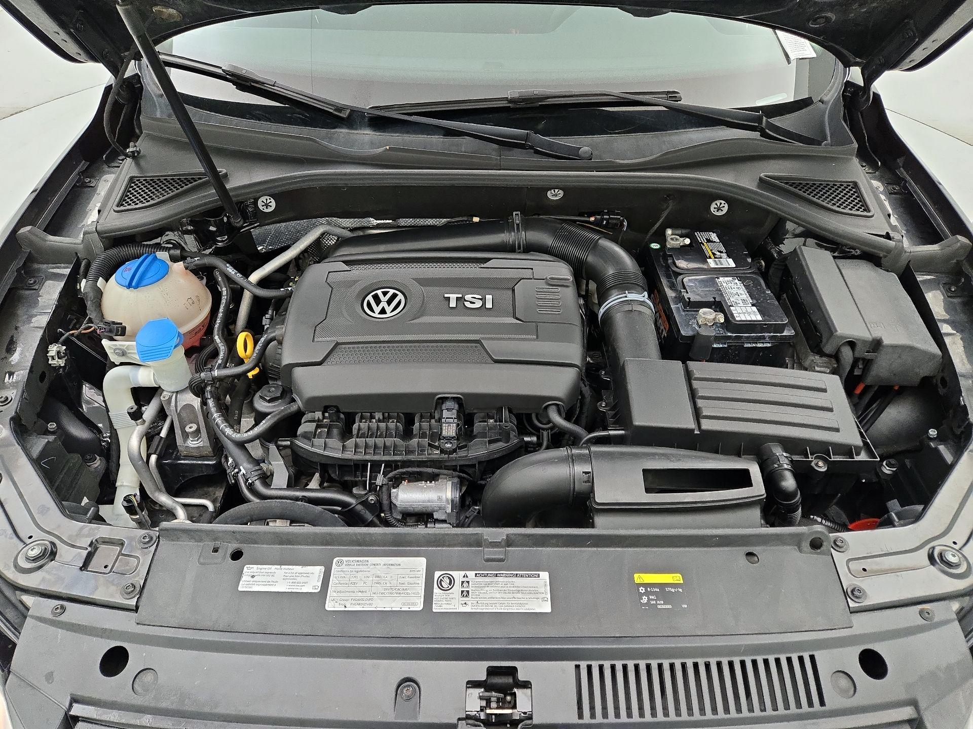 Thumbnail: 2015 Volkswagen Passat - 19