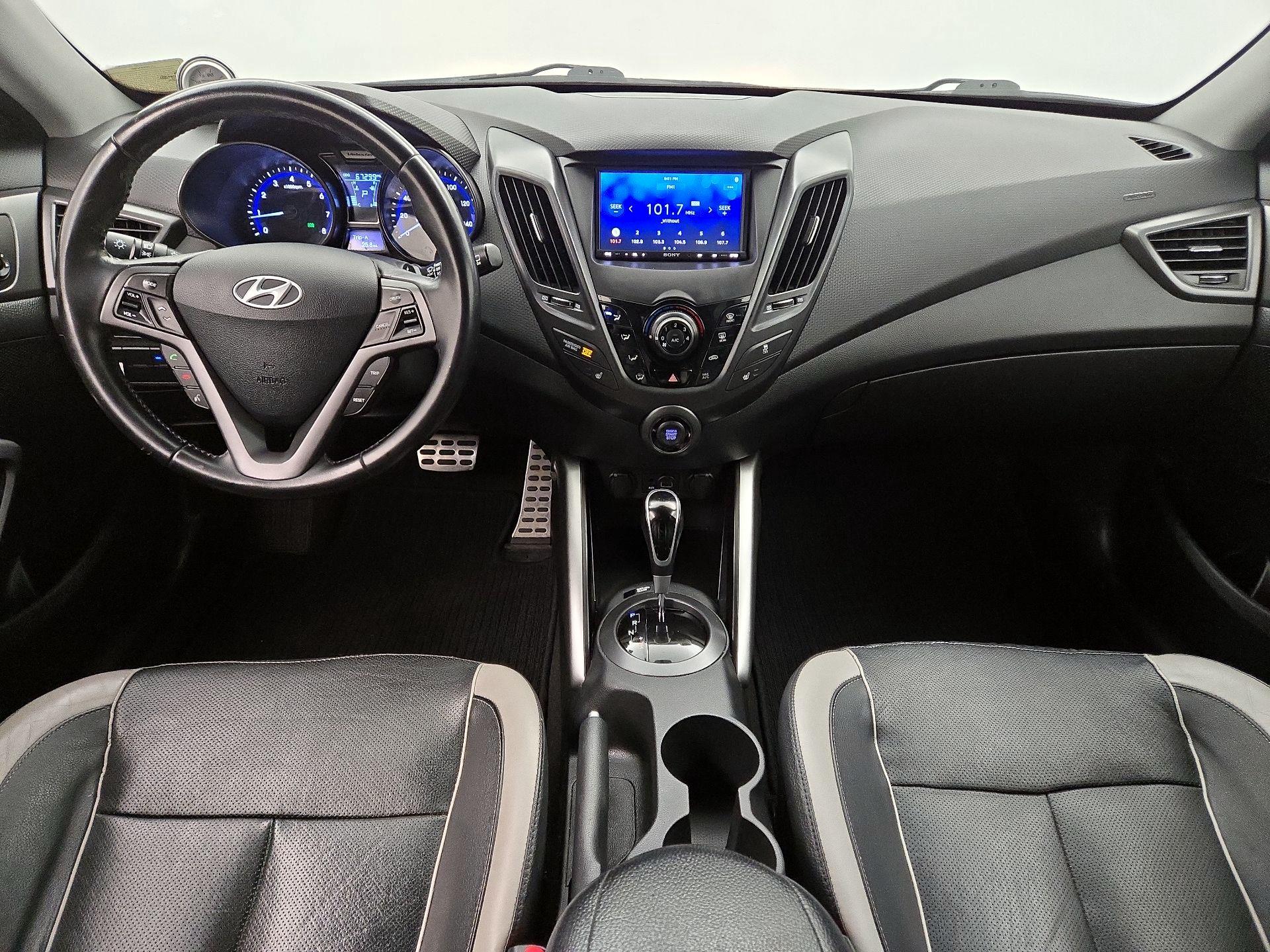 Thumbnail: 2014 Hyundai Veloster - 9