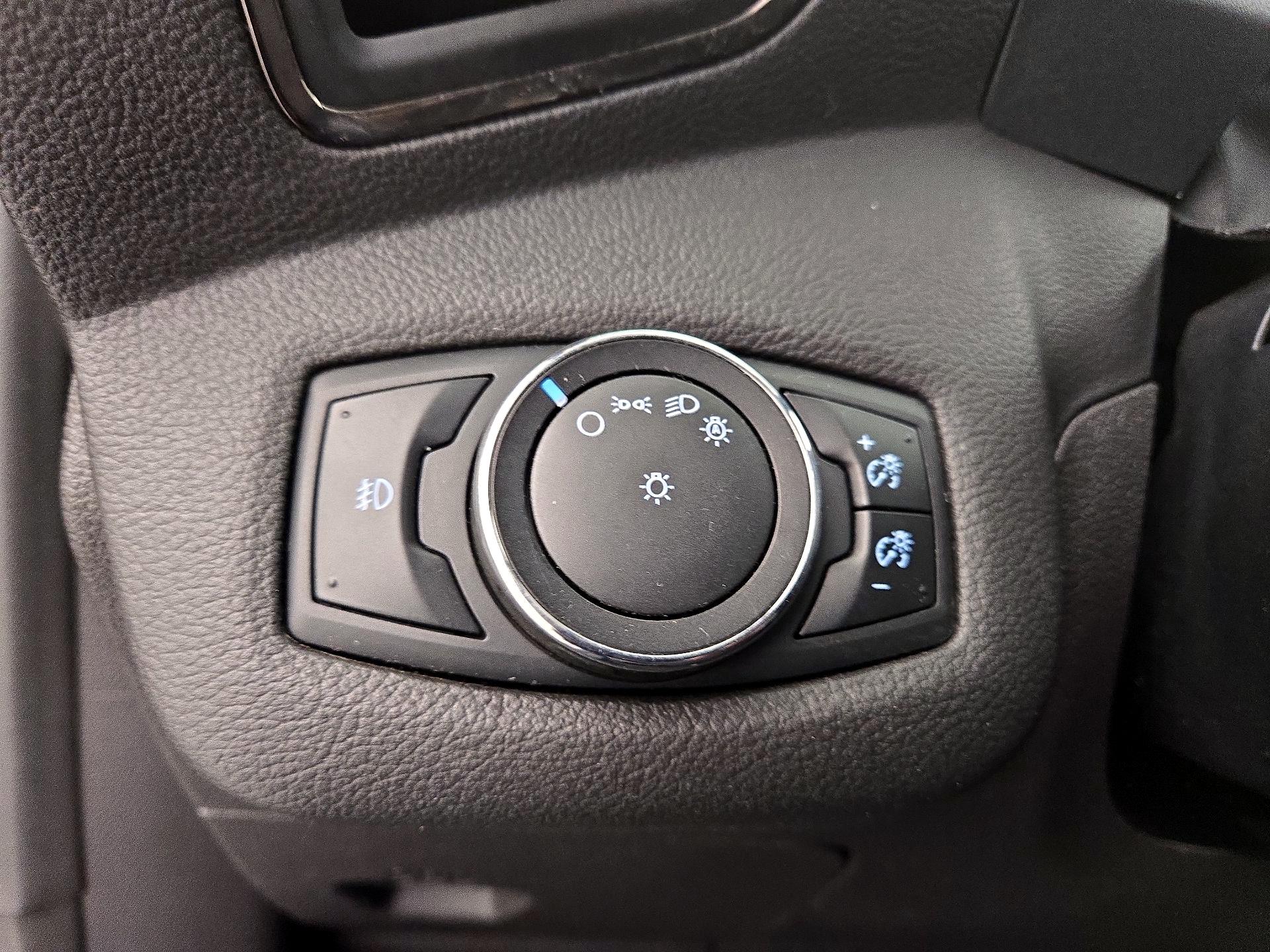 Thumbnail: 2014 Ford Escape - 13